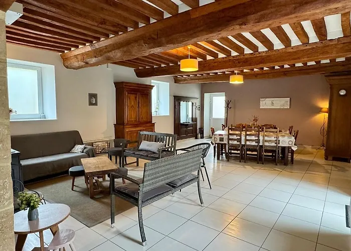 Дом отдыха Ma Maison De Famille, Grange Du 18e Siecle, Jardin *