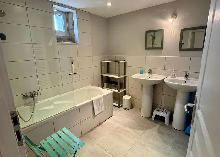 Ma Maison De Famille, Grange Du 18e Siecle, Jardin Colombiers-sur-Seulles