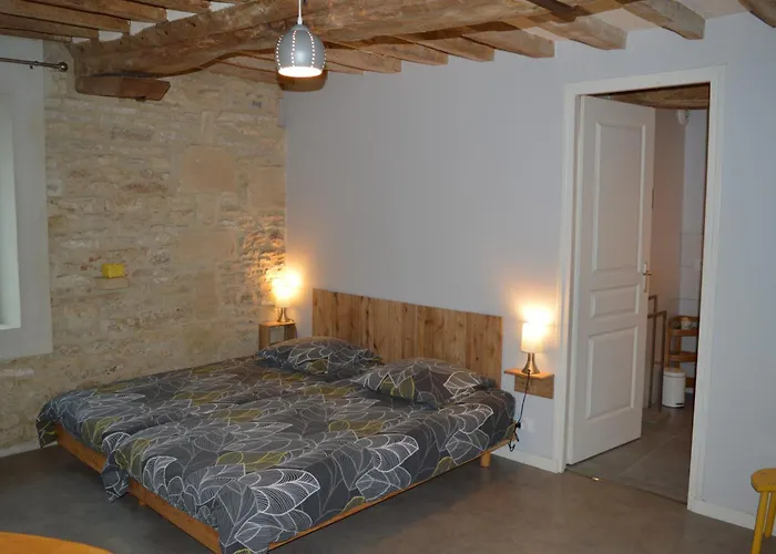 Дом отдыха Ma Maison De Famille, Grange Du 18e Siecle, Jardin Colombiers-sur-Seulles